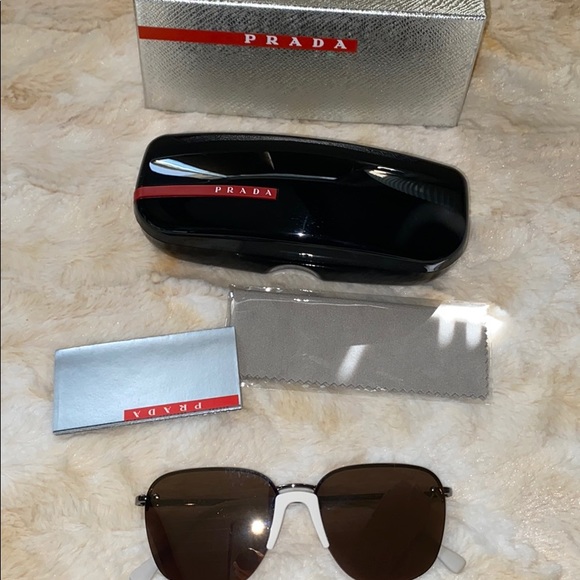 PRADA LINEA ROSSA SUNGLASSES - Picture 5 of 16